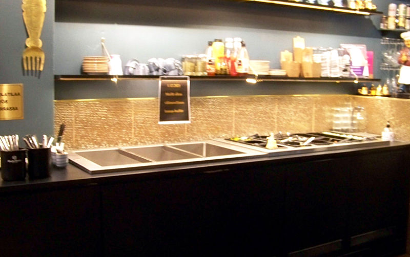 Parce que la route est longue, mais le chemin est ouvert.